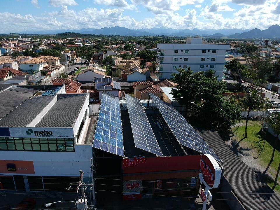 Restruturação de sistema fotovoltaico — Bob's, Rio das Ostras